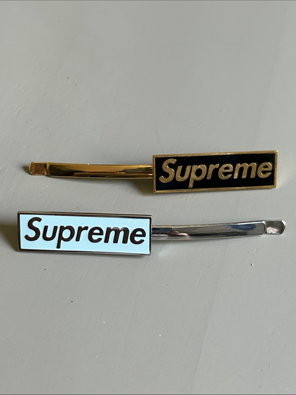 NWOT Supreme Logo Hair Pins -a set of 2